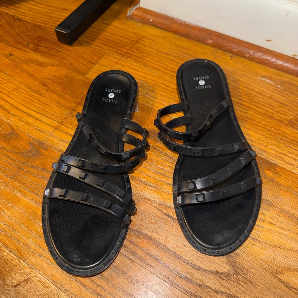 Shade & Shore Black Strappy Sandals